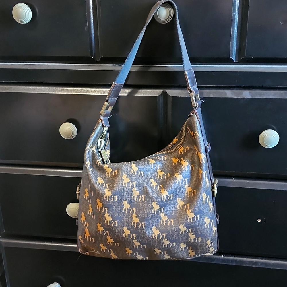 Gently Used - L.A.M.B lambi hobo
